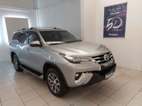 HILUX SW4 SRX 2.8 TDI 4X4 