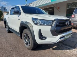 HILUX SR CD 2.8TDI AT 4X4